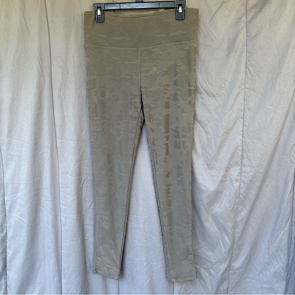 Mono B Camouflage Leggings - Olive